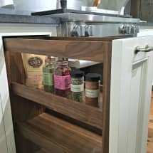 Styling a kitchen - Jewett Farms + Co.